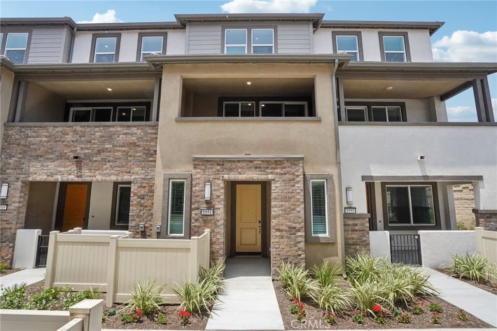 1551 Stratus Drive