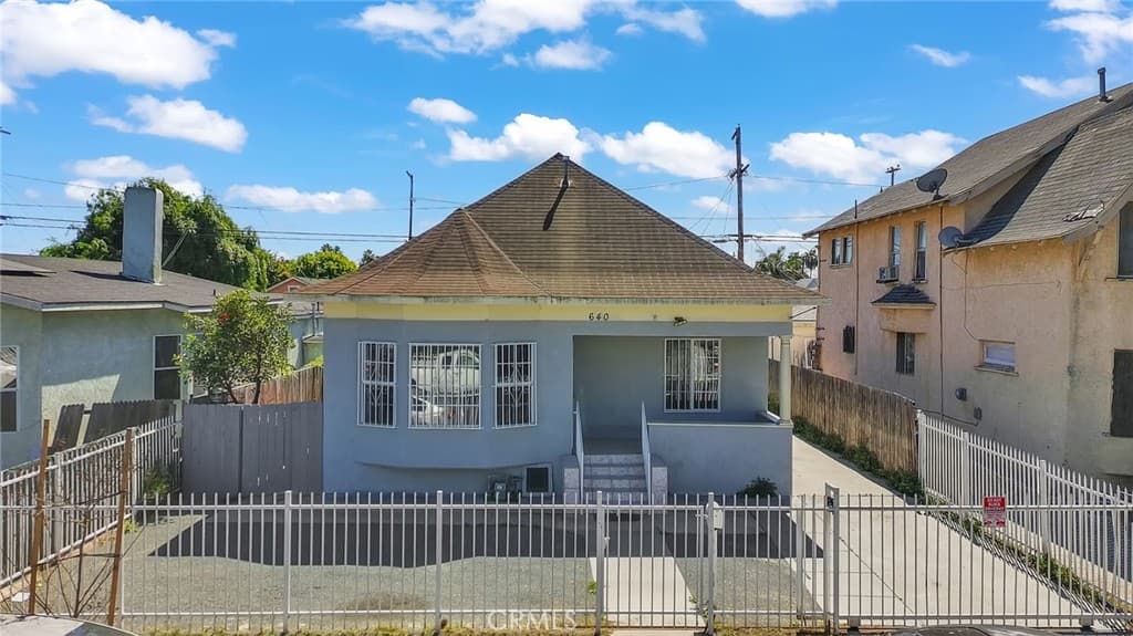 640 E 54th Street