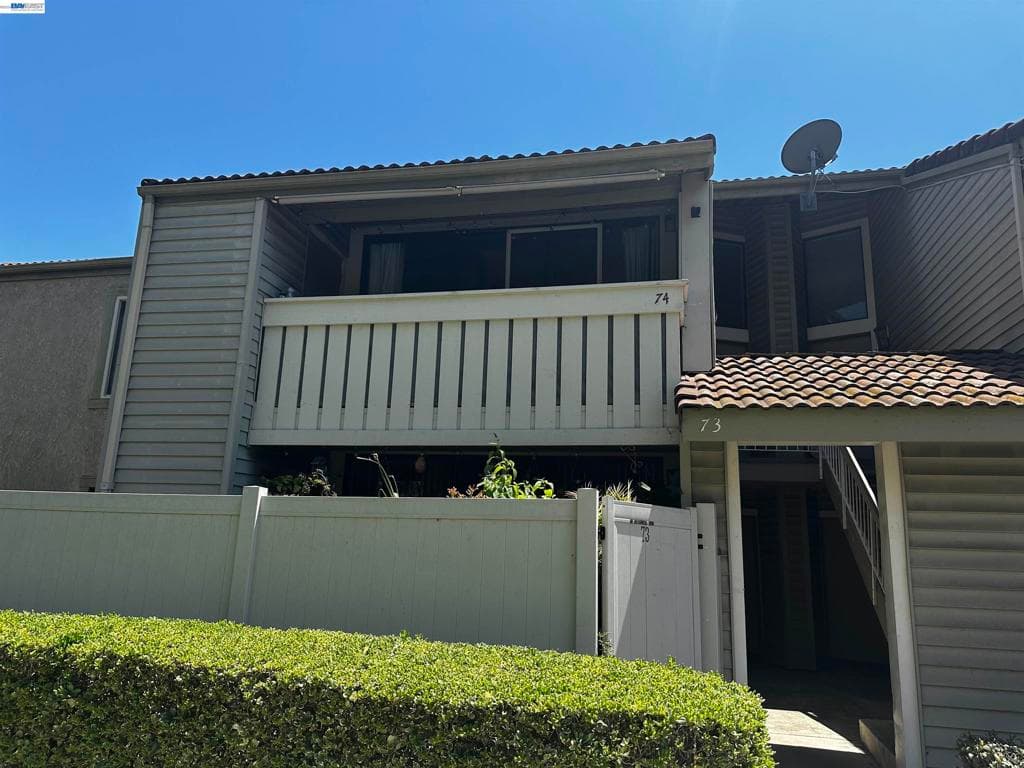 74 Carriage Way 74