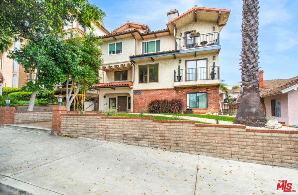 1440 W 9th Street 2