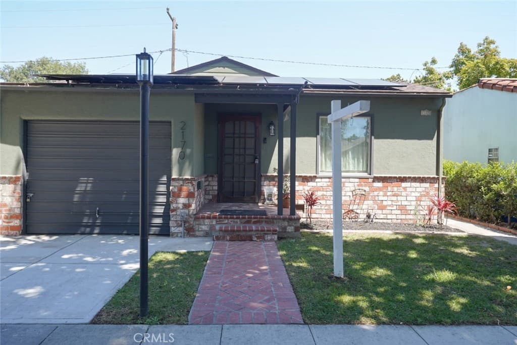 2170 Golden Avenue