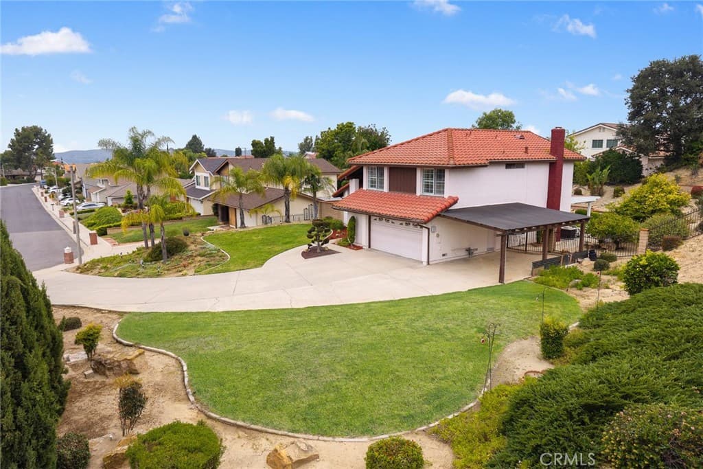1374 Deeplawn Drive