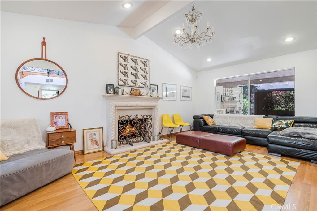 3636 Dellvale Place