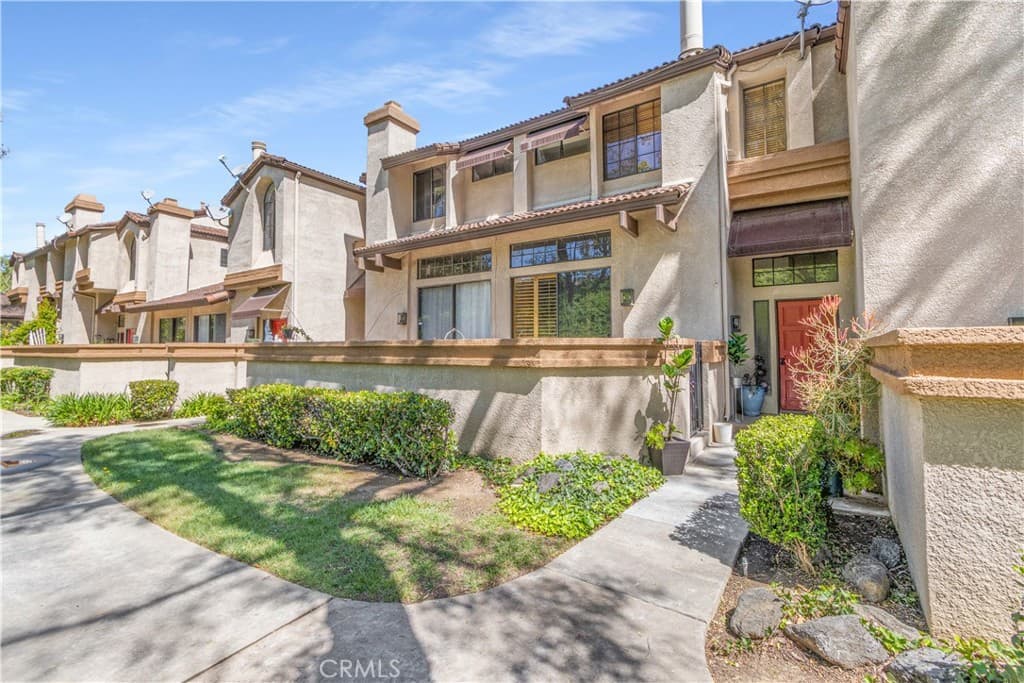 11 Wildflower Pl