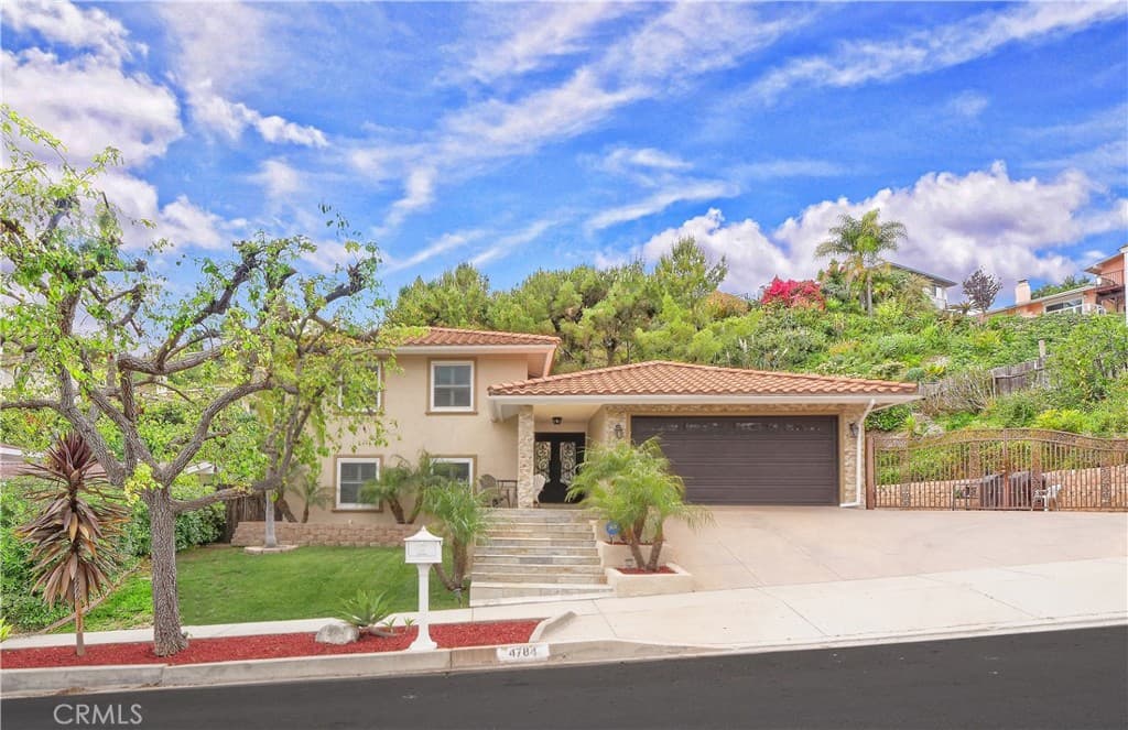 4784 Browndeer Lane