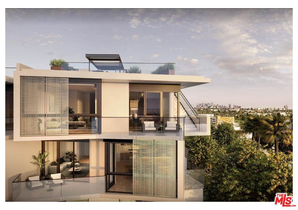 702 N Doheny Drive PH4