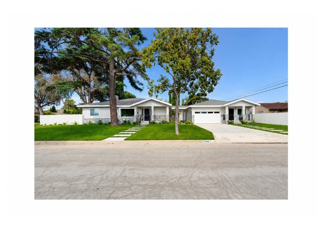 4705 Whitewood