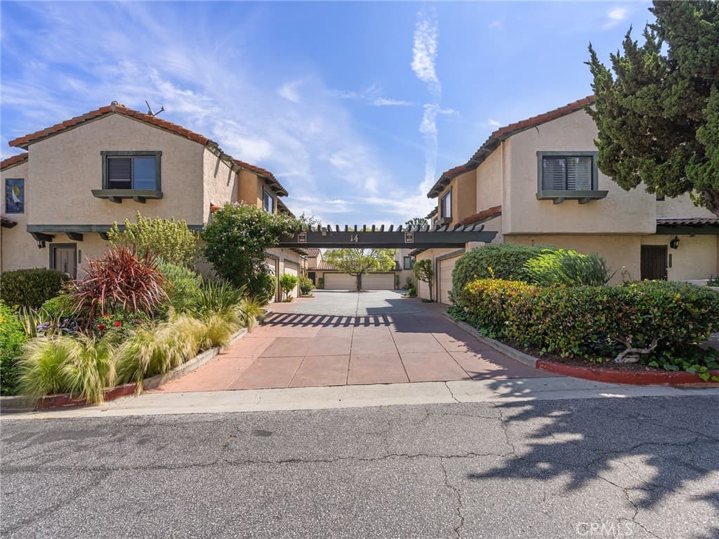 28666 Vista Madera