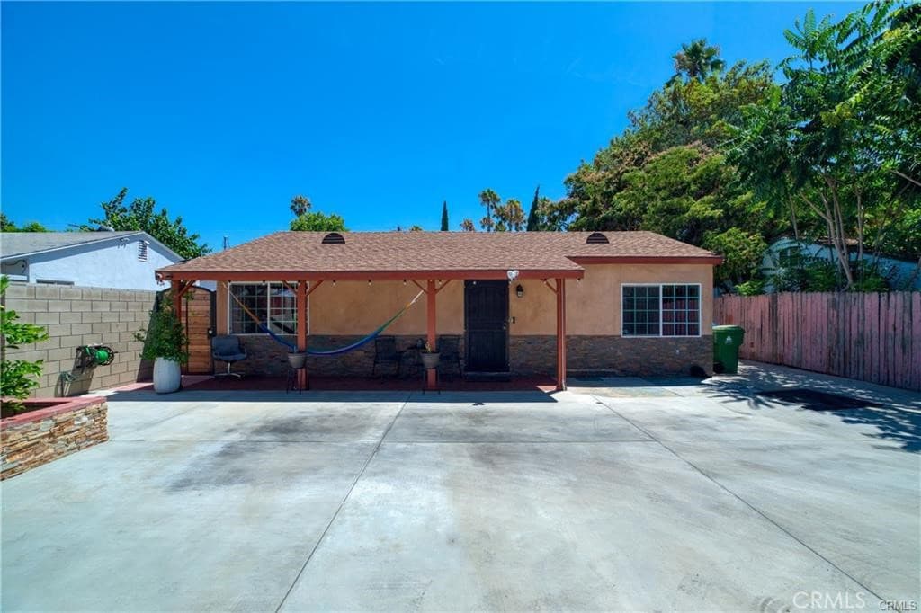 15450 Archwood