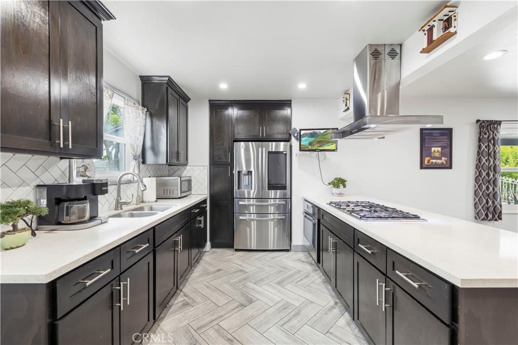 15517 S Denver