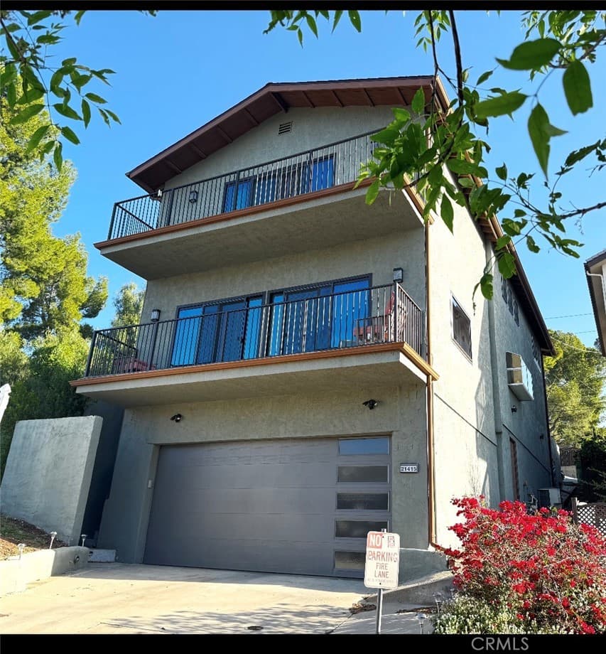 21415 Arapahoe