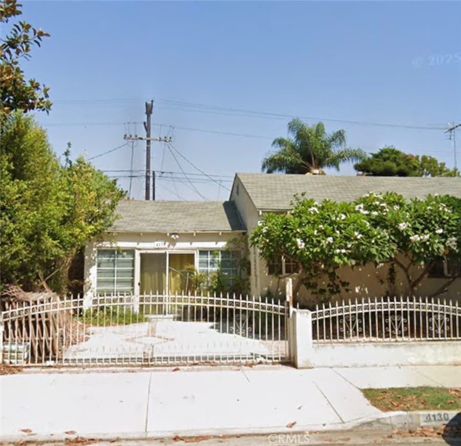 4130 Redwood Avenue