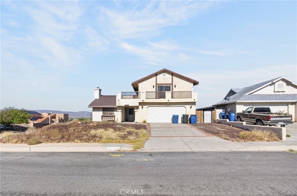 2209 Casa Linda