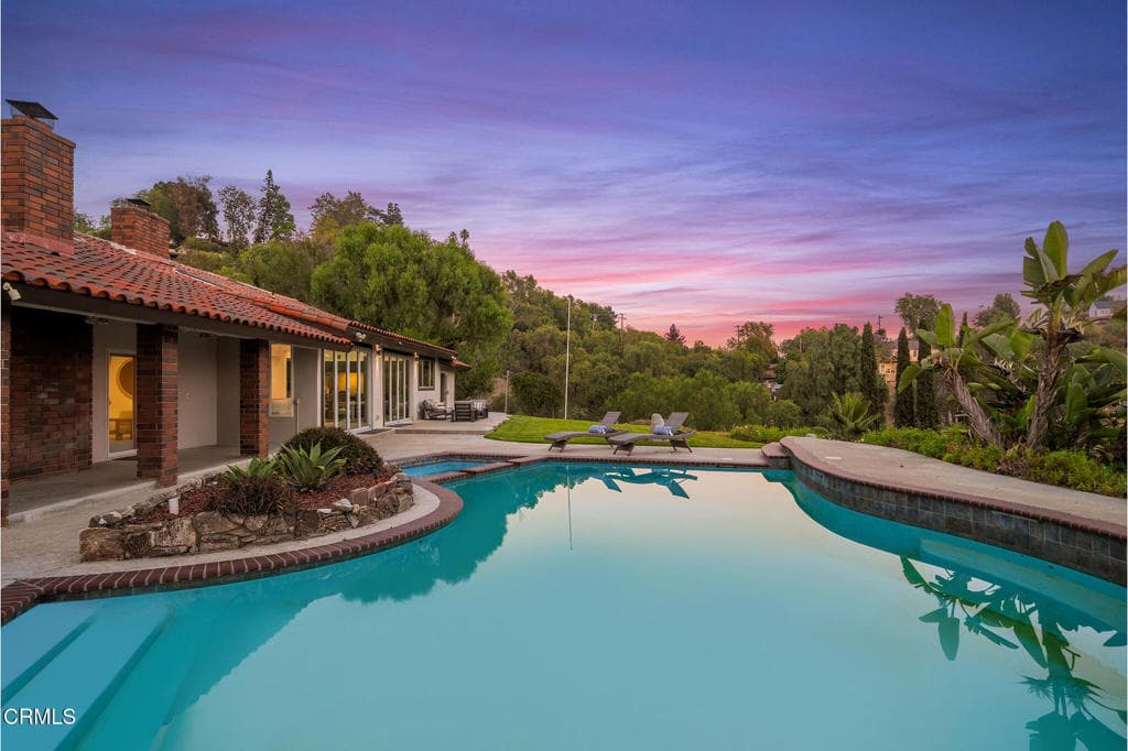 1509 Le Flore Drive