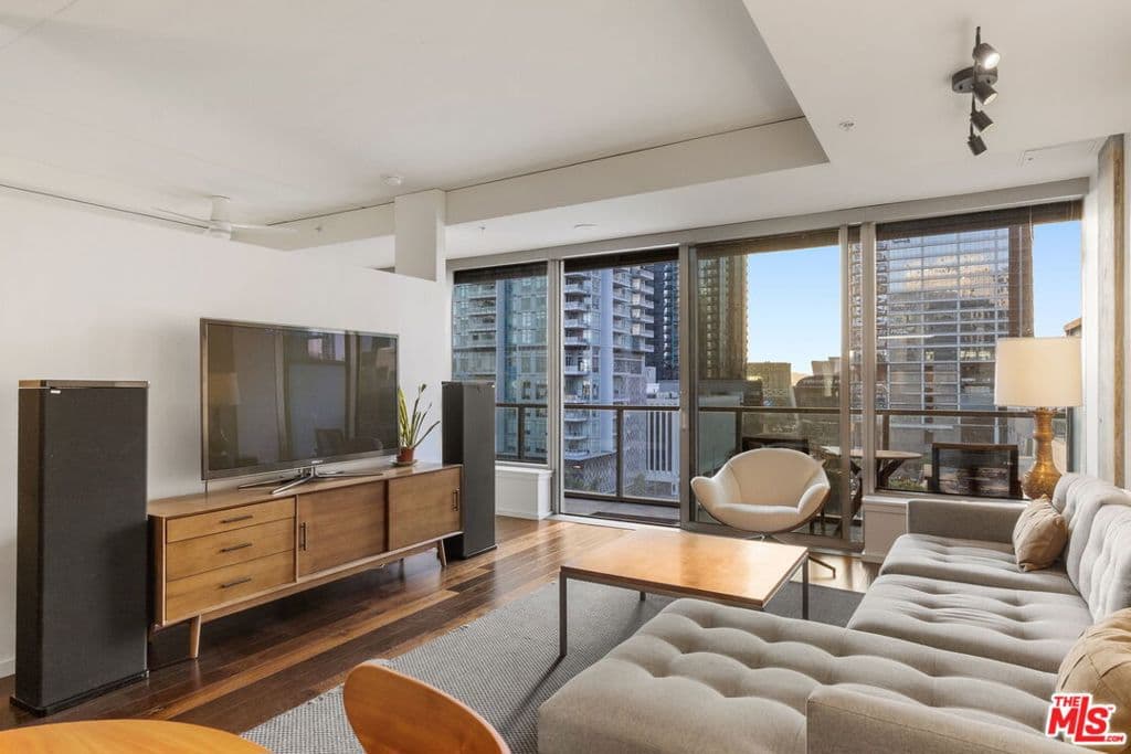 1155 S Grand Avenue 808