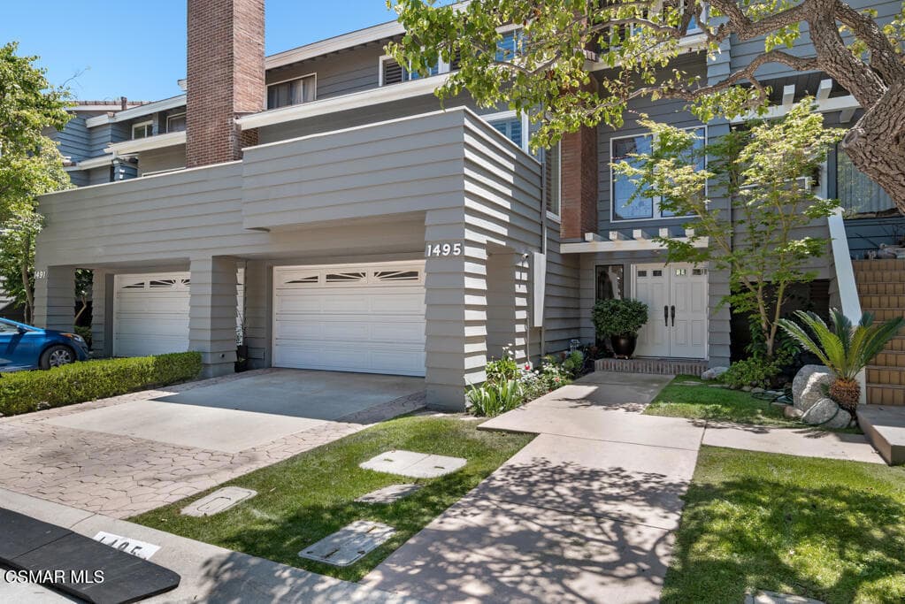 1495 N View Drive