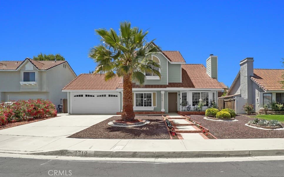 1712 Woodbridge