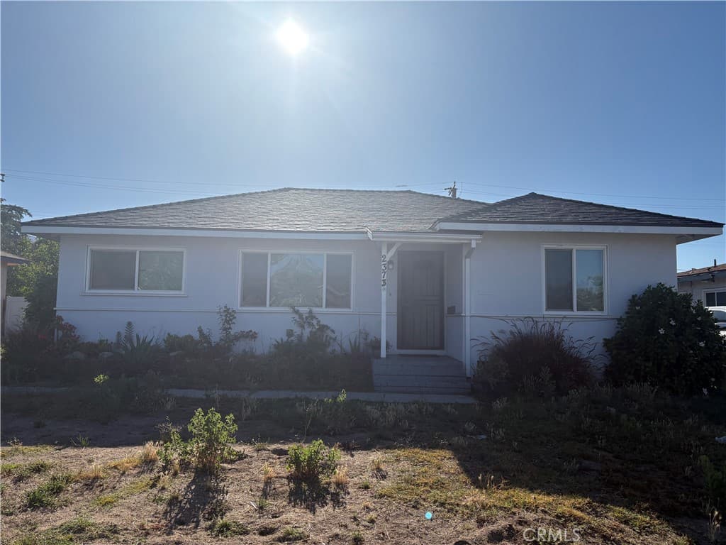 2373 N Alameda