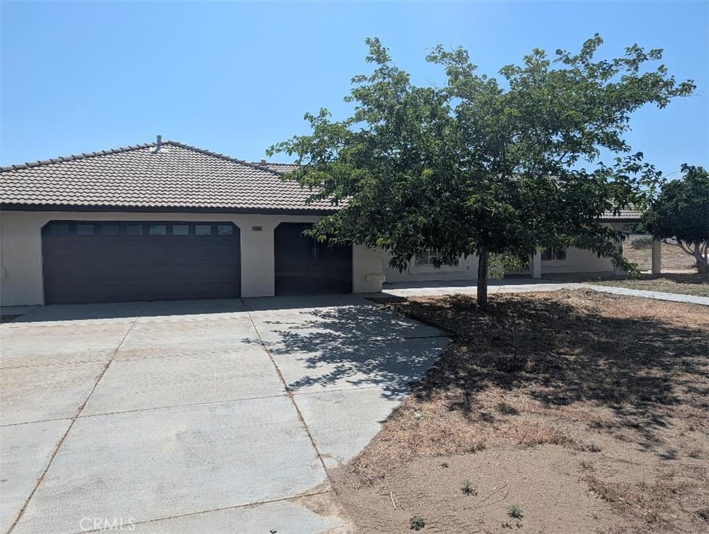 11565 Lebec
