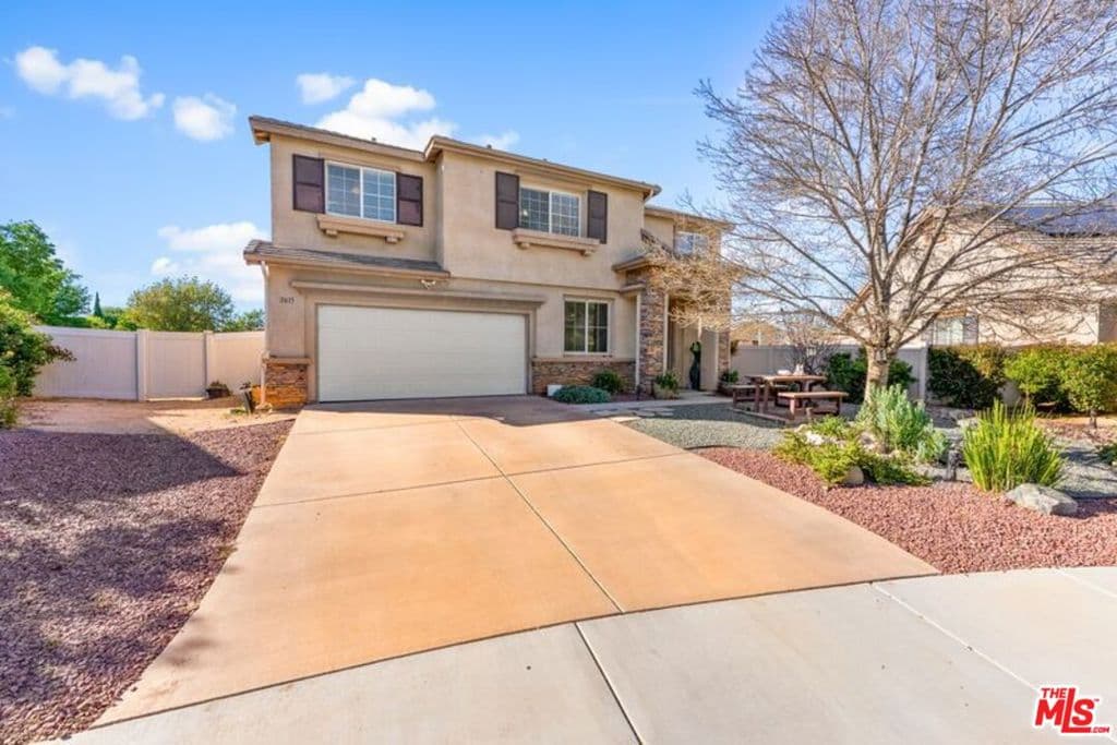 2415 Foxtail Drive