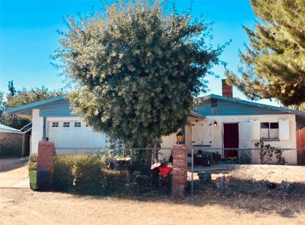 4524 W Avenue M10