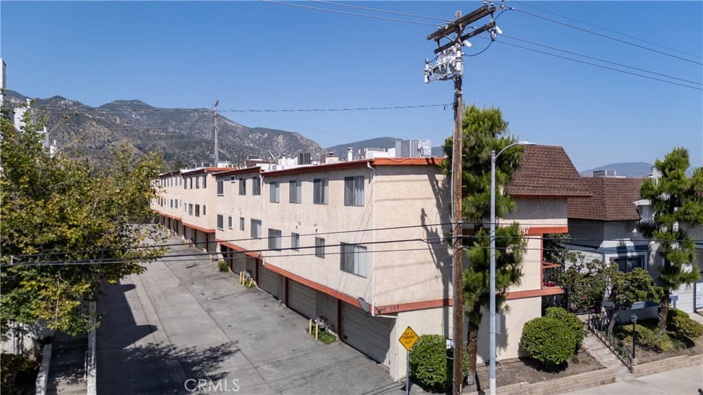 14287 foothill Boulevard 14