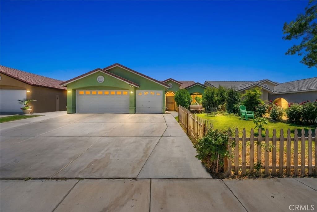2901 Flint Hills Drive