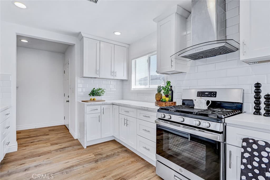 3341 W 147th