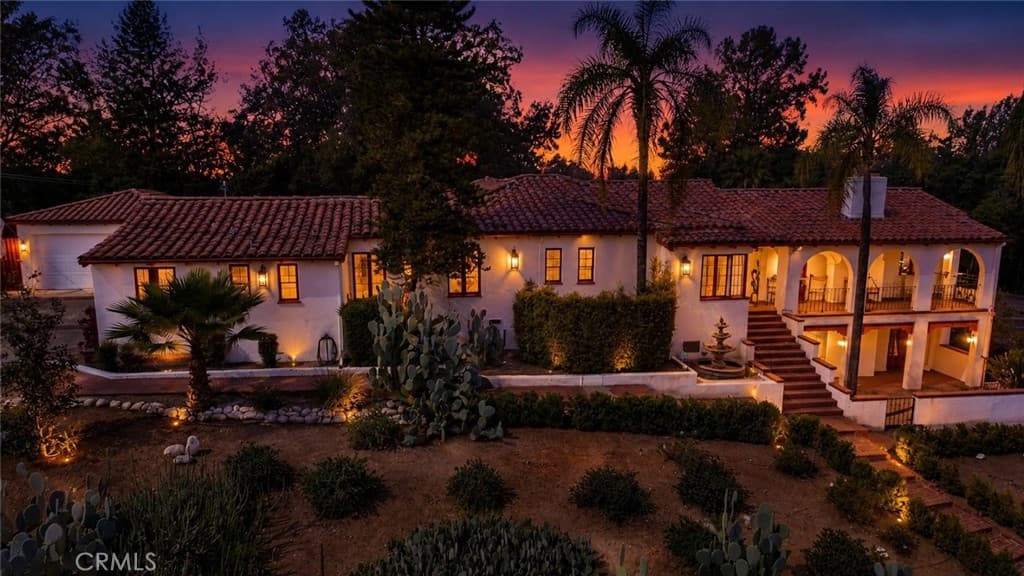 1804 Valle Vista