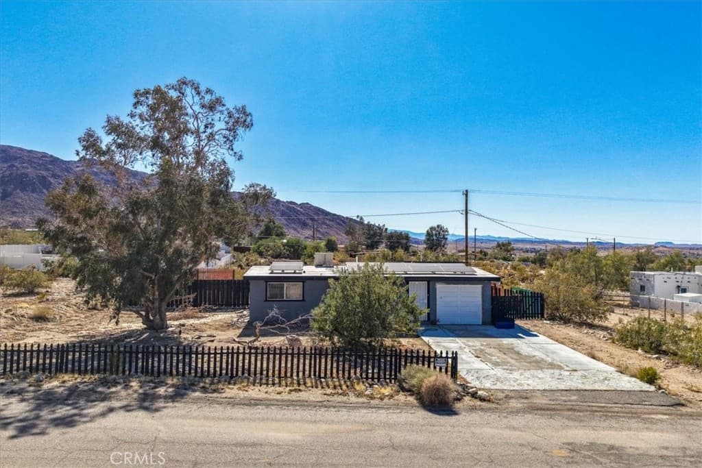 7714 Maude Adams Avenue