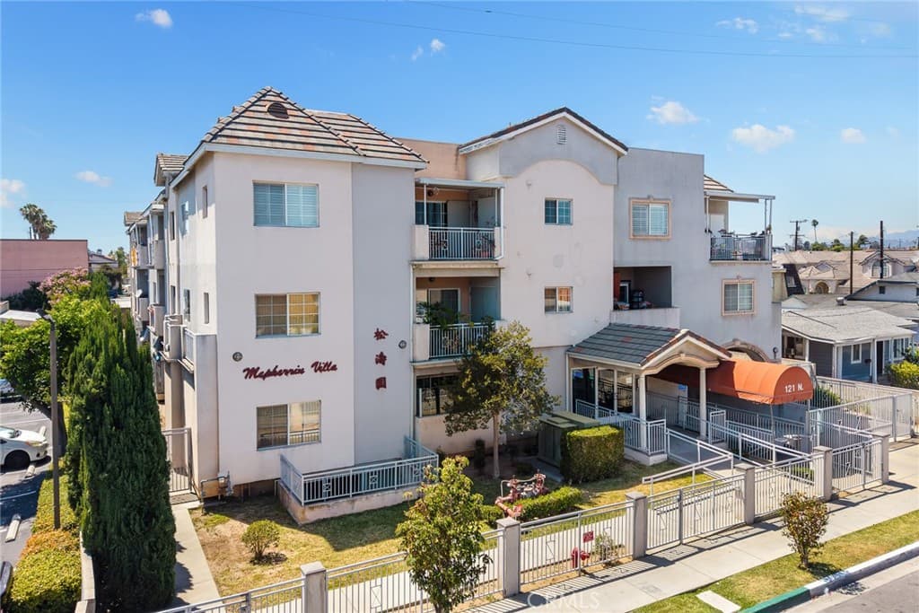 121 N Mcpherrin Avenue 105