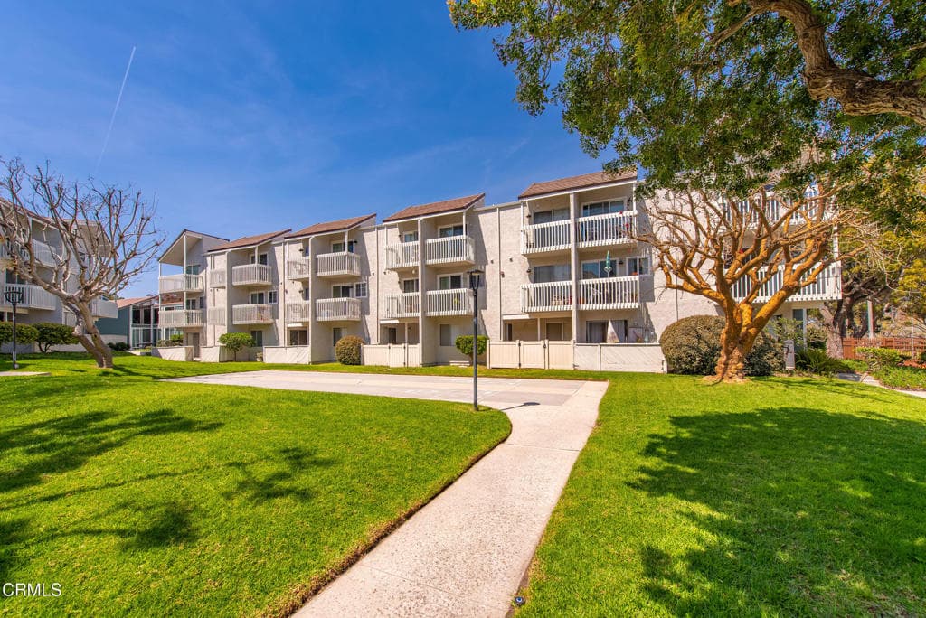 201 S Ventura Road 6