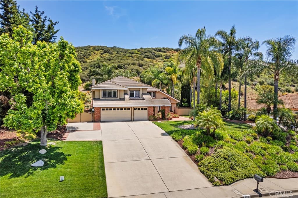 822 Spring Canyon Place