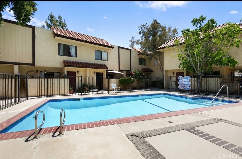 13540 Hubbard 28