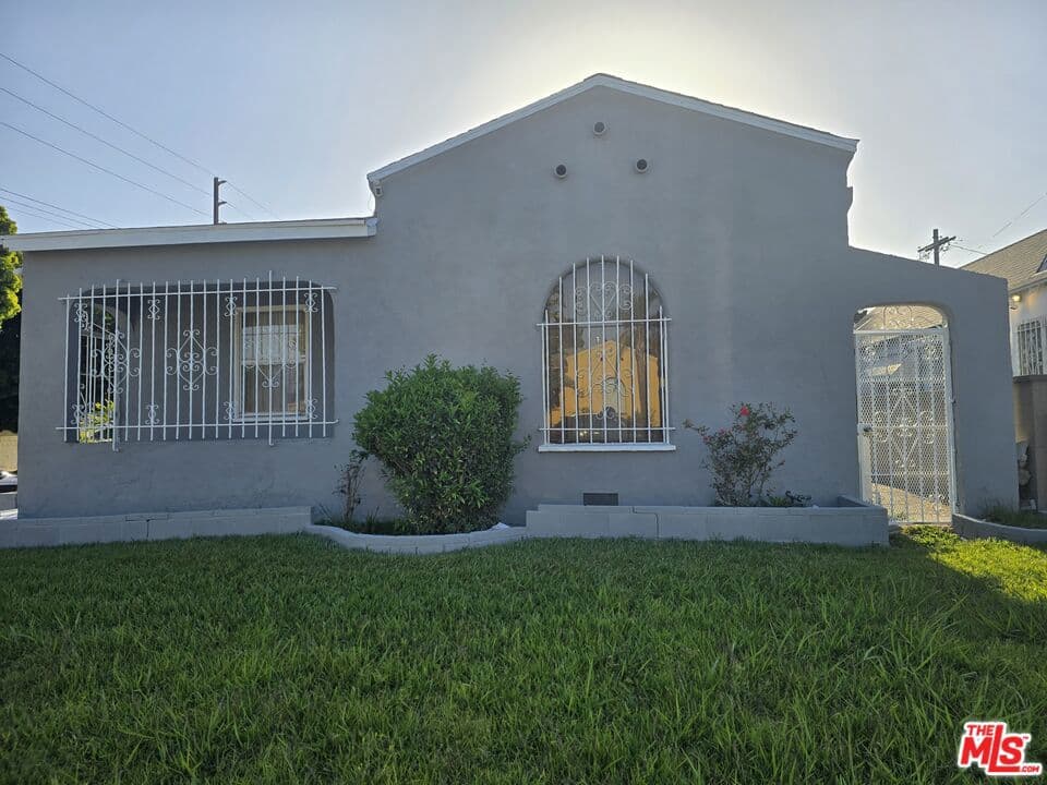 5959 Arlington Avenue