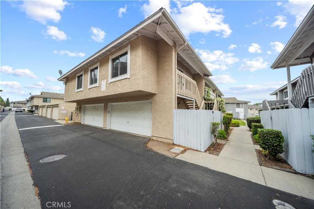 3431 Highwood Court 136