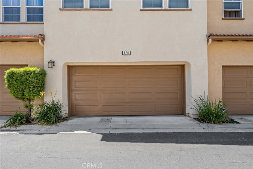 629 Forest Park