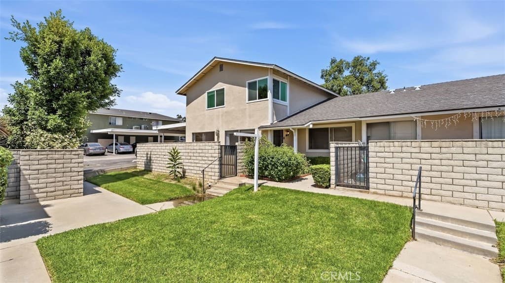 1319 Parkside Drive