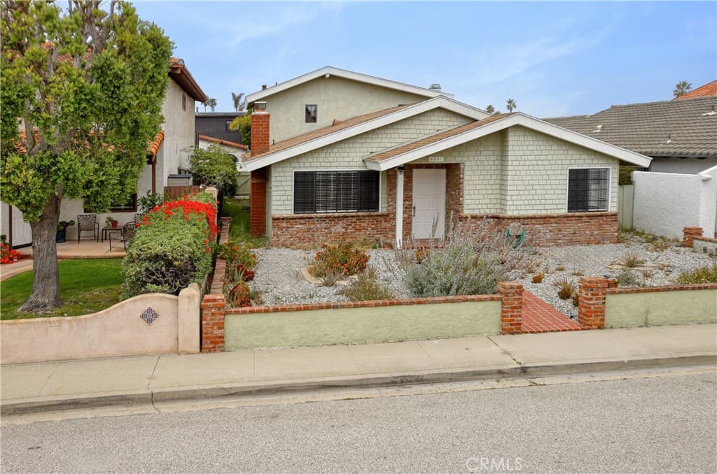 4841 Island View Street
