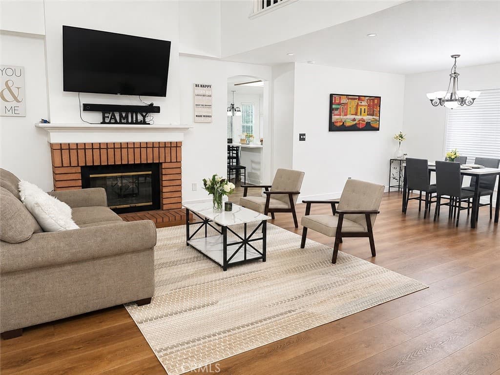29105 Marilyn Drive