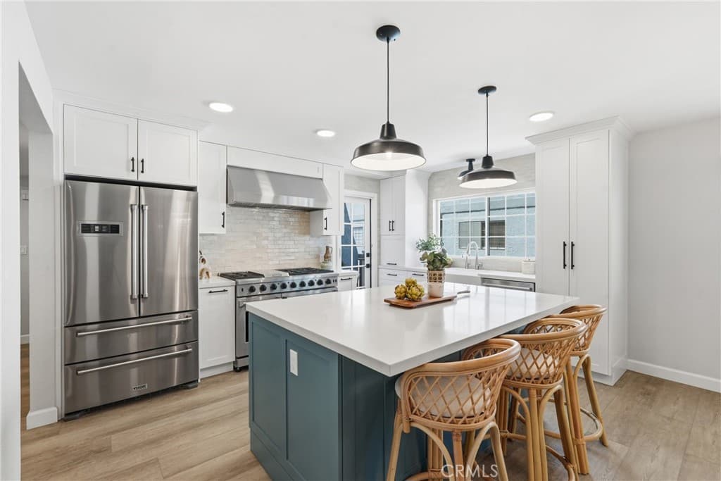 2409 Vanderbilt 2