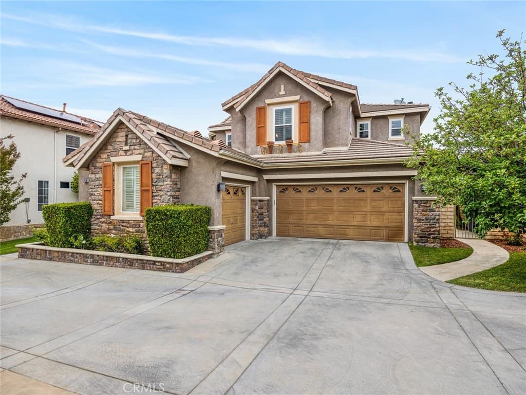 25701 Chestnut Way