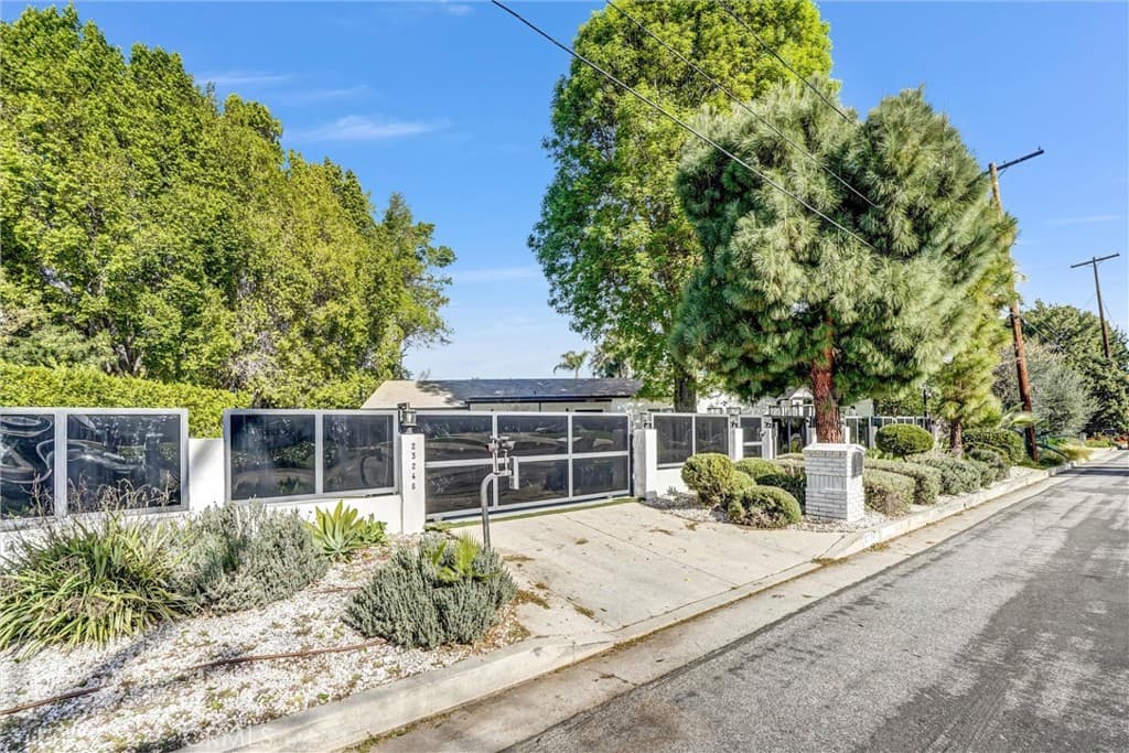 23245 Gonzales Drive
