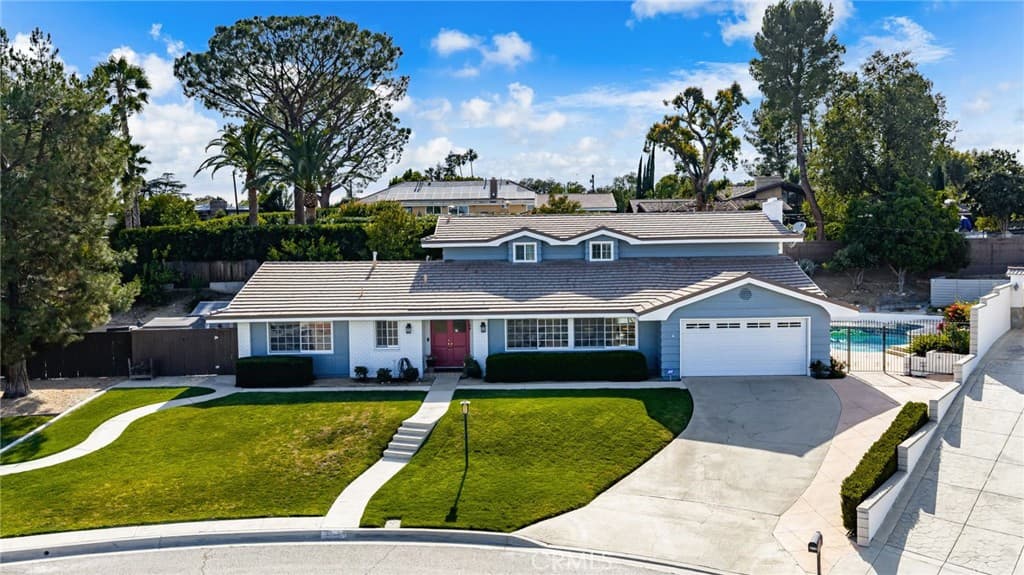 7880 Chula Vista Drive