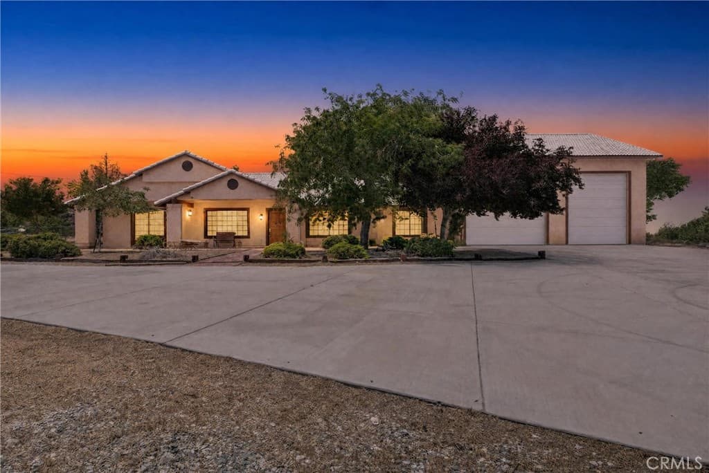 7854 Oak hills Rd