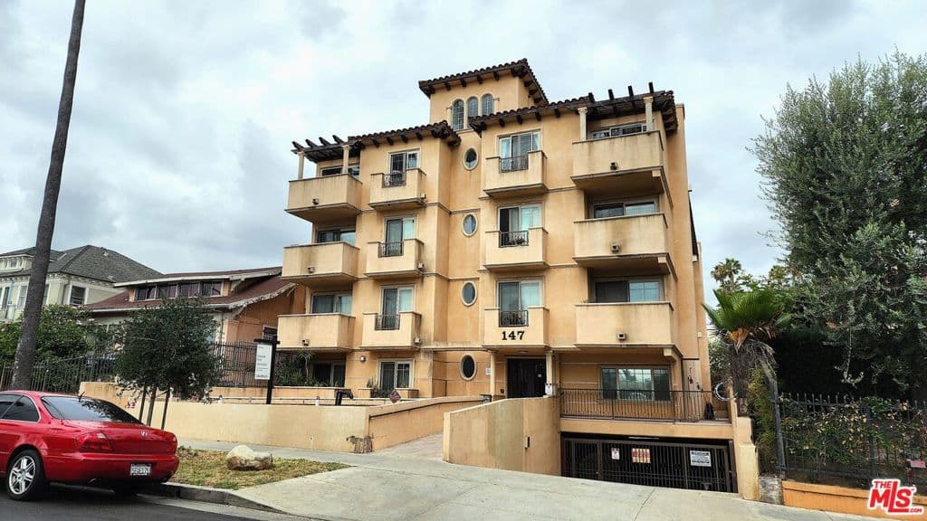 147 N Berendo Street 203