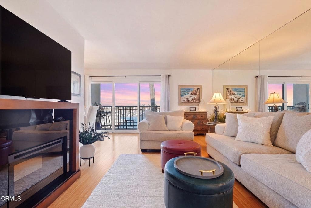 2901 Peninsula Road 245