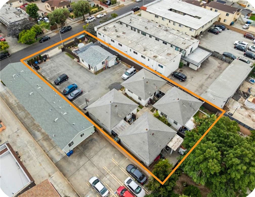 1535 W 224th Street