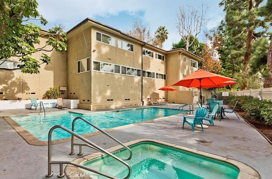 11138 Aqua Vista Street 9