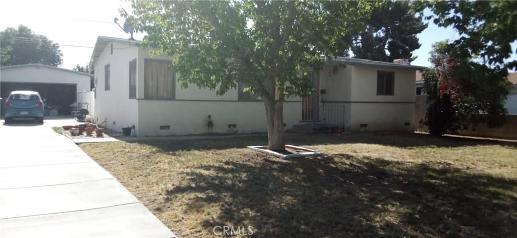 45417 11th Street W